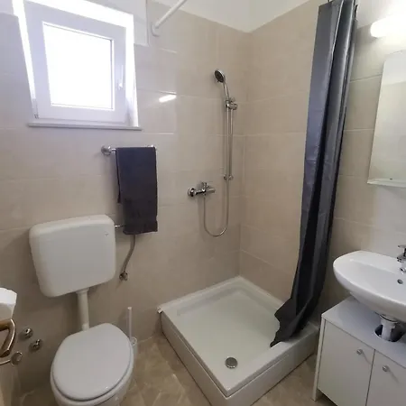 Monika Apartment Nin